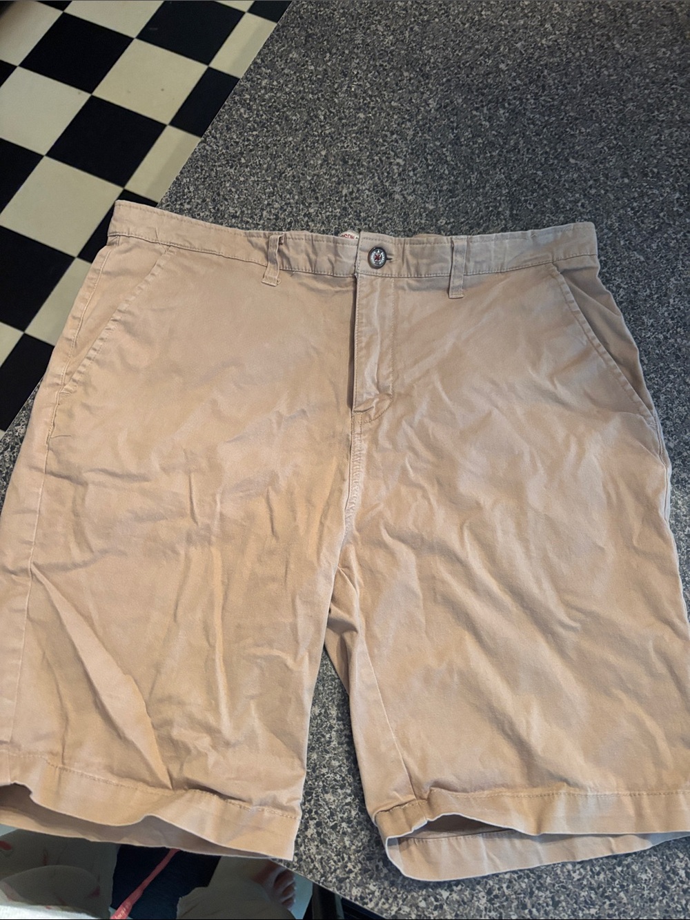 Men's Flat Front Chino Shorts in Khaki